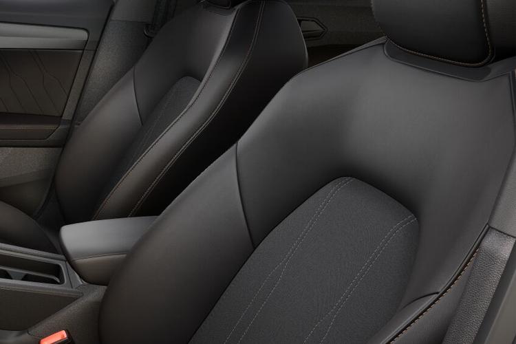 4060888 1.5 eHybrid 204 V3 5dr DSG