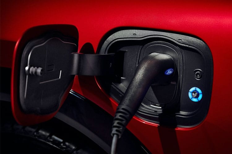 4079572 272kW Premium 91kWh AWD 5dr Auto