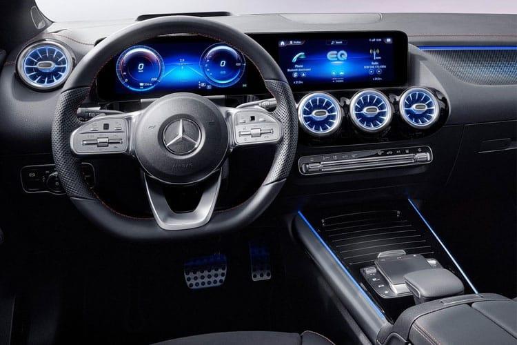 3940937 EQA 300 4M 168kW AMG Line Prem Plus 70.5kWh 5dr At