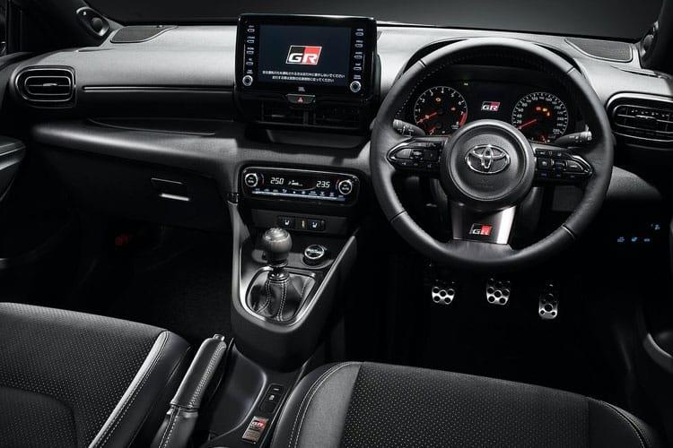 3843648 1.6T 3dr AWD